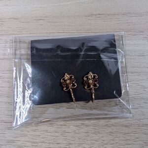 Vintage Style Floral Clip On Earrings Gold Tone Amber Rhinestone Flower